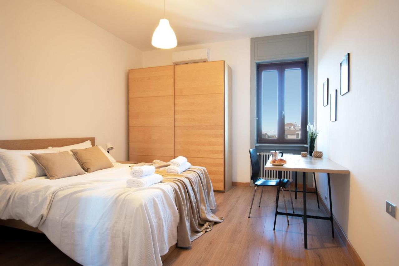 I Host Apartment - Sant'Agostino 7 Milano Eksteriør billede