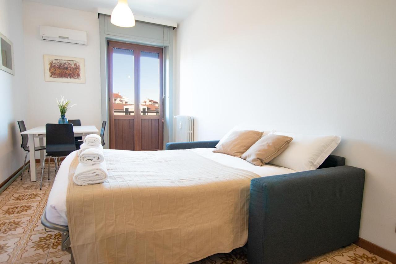 I Host Apartment - Sant'Agostino 7 Milano Eksteriør billede