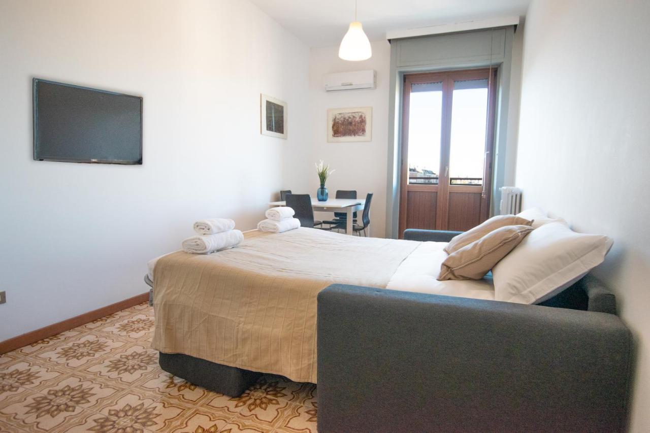 I Host Apartment - Sant'Agostino 7 Milano Eksteriør billede